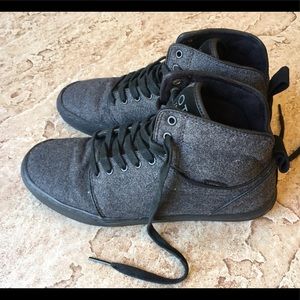 EUC Vans OTW Collection Shoes in Gray Men’s 9